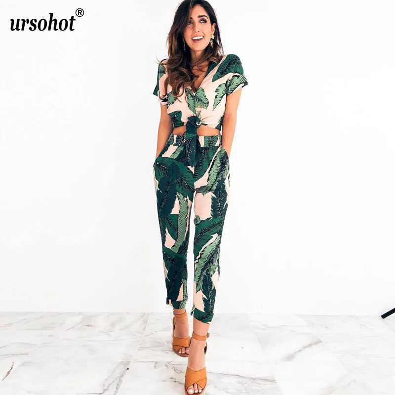 Ursohot 2019 Summer Women's Set Bow Tie Crop Top and Slim Pants 2 Piece Sets Beach Boho Print Women's Suit Pocket Holiday Sets
Ursohot 2019 Summer Women's Set Bow Tie Crop Top and Slim Pants 2 Piece Sets Beach Boho Print Women's Suit Pocket Holiday Sets