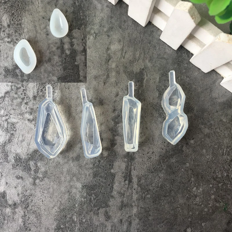 Diamond DIY handmade Ear Studs Pendant Epoxy transparent silicone mould / 3D Silicone Mold
Diamond DIY handmade Ear Studs Pendant Epoxy transparent silicone mould / 3D Silicone Mold