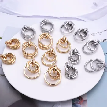 8 Styles Big Circle Earrings for Women Simple Metal Statement Earrings Twisted Round Drop Earrings Knot Wedding Party Jewelry
8 Styles Big Circle Earrings for Women Simple Metal Statement Earrings Twisted Round Drop Earrings Knot Wedding Party Jewelry