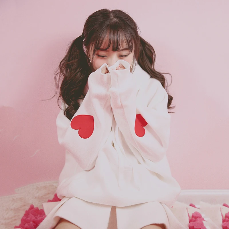 2019 new autumn women's hoodie cute heart-shaped embroidery pullover Harajuku cotton loose hooded plus velvet velvet sports xL
2019 new autumn women's hoodie cute heart-shaped embroidery pullover Harajuku cotton loose hooded plus velvet velvet sports xL