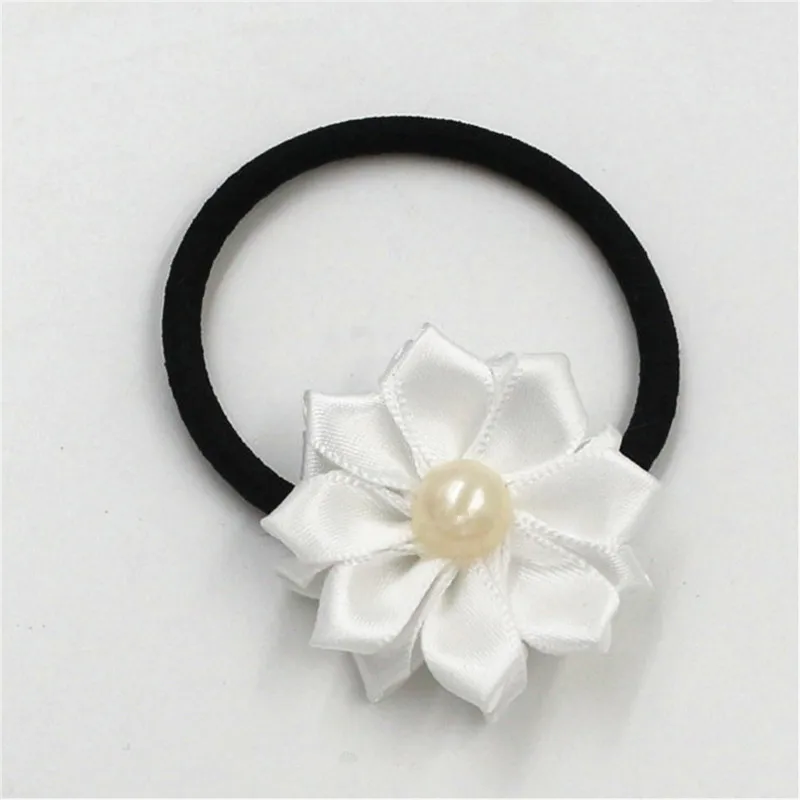 1pcs Hot Sale 2018 New Cute Pearl flower Elastics Hair Holders Bands Fashion Candy Rubber Bands Headwear Girl Hair Accessories 1pcs Hot Sale 2018 New Cute Pearl flower Elastics Hair Holders Bands Fashion Candy Rubber Bands Headwear Girl Hair Accessories