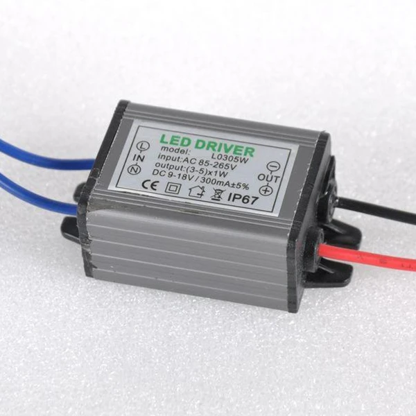 PHISCALE 3-5W LED Driver Power Supply Waterproof IP67 Constant Current AC100-260V 300mA For 3-5W LED Bulb
PHISCALE 3-5W LED Driver Power Supply Waterproof IP67 Constant Current AC100-260V 300mA For 3-5W LED Bulb