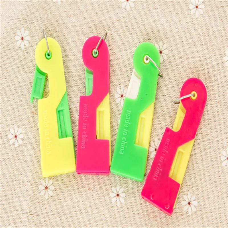 5pcs Elderly Use Automatic Skillful Sewing Needle Device Threader Thread Guide Tool
5pcs Elderly Use Automatic Skillful Sewing Needle Device Threader Thread Guide Tool