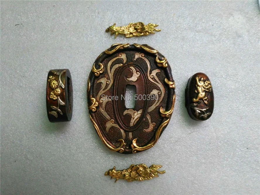 Костюм Tsuba Guard для японского самурайского меча Катаны медные аксессуары Tsuba + Fuchi + КАШИРА + Menukl
Костюм Tsuba Guard для японского самурайского меча Катаны медные аксессуары Tsuba + Fuchi + КАШИРА + Menukl