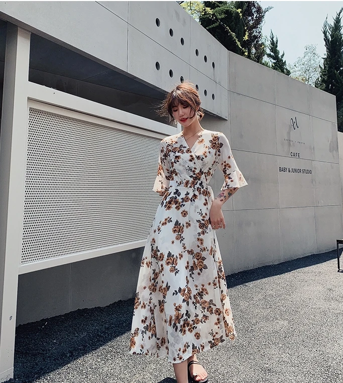 GRUIICEEN white print beach dress elegant plus size long dress with belt chiffon short sleeve dress new vestidos GY2018742
GRUIICEEN white print beach dress elegant plus size long dress with belt chiffon short sleeve dress new vestidos GY2018742