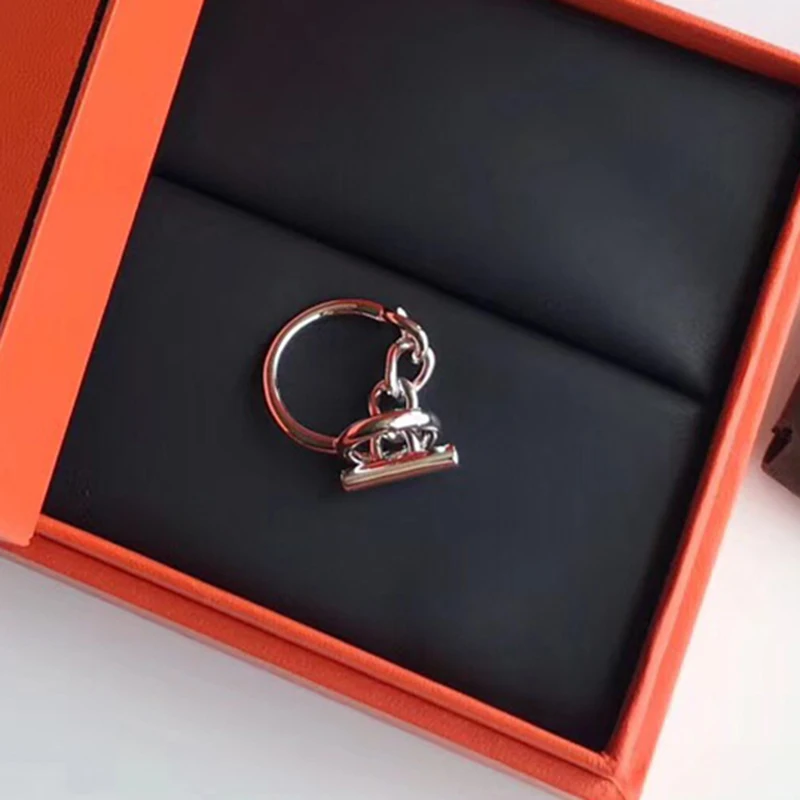 Brand Pure 925 Sterling Silver Jewelry For Women Steam Punk Lock Rings Chain H Rings Wedding Jewelry Fashion Party Rings Luxury
Brand Pure 925 Sterling Silver Jewelry For Women Steam Punk Lock Rings Chain H Rings Wedding Jewelry Fashion Party Rings Luxury