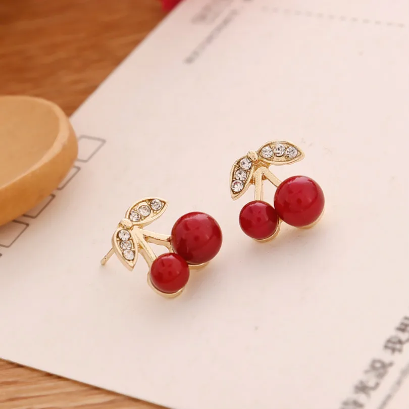 Personality red cherry earrings new fashion jewelry bohemian red crystal earrings leaves beads ladies elegant earrings
Personality red cherry earrings new fashion jewelry bohemian red crystal earrings leaves beads ladies elegant earrings