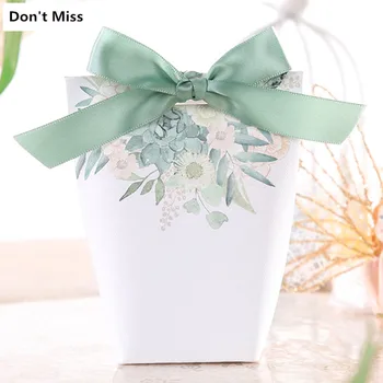 New Year Decoration Wedding Gift Bags Large Size Box Present Packaging Bag Paper Box Boite A Dragees Pour Les Mariages Wedding
New Year Decoration Wedding Gift Bags Large Size Box Present Packaging Bag Paper Box Boite A Dragees Pour Les Mariages Wedding