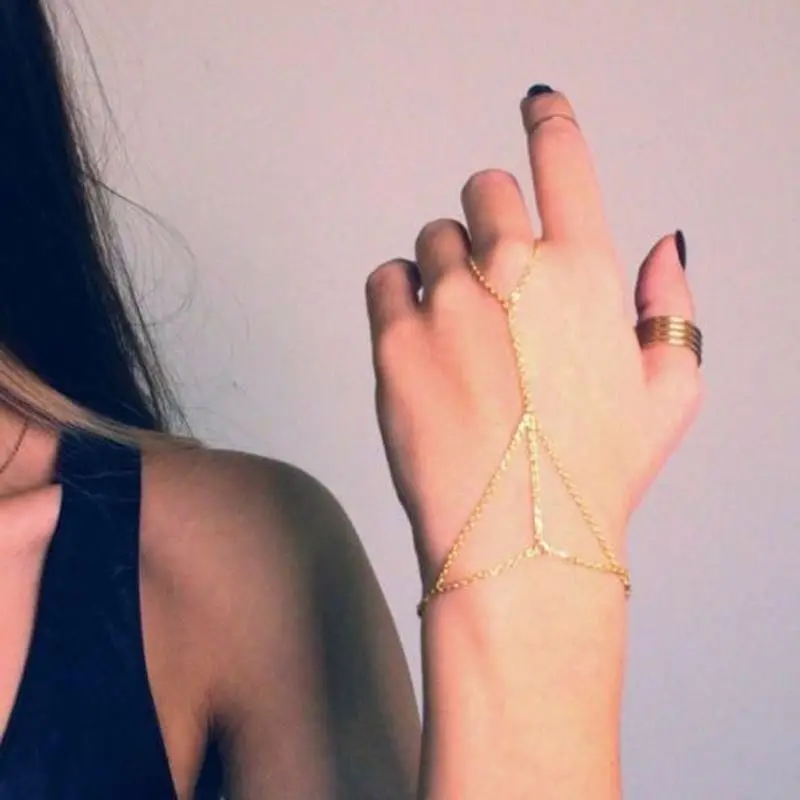 YITING Multi Chain Bangle Slave Link Interweave Finger Rings Hand Harness Bracelet Gold
YITING Multi Chain Bangle Slave Link Interweave Finger Rings Hand Harness Bracelet Gold
