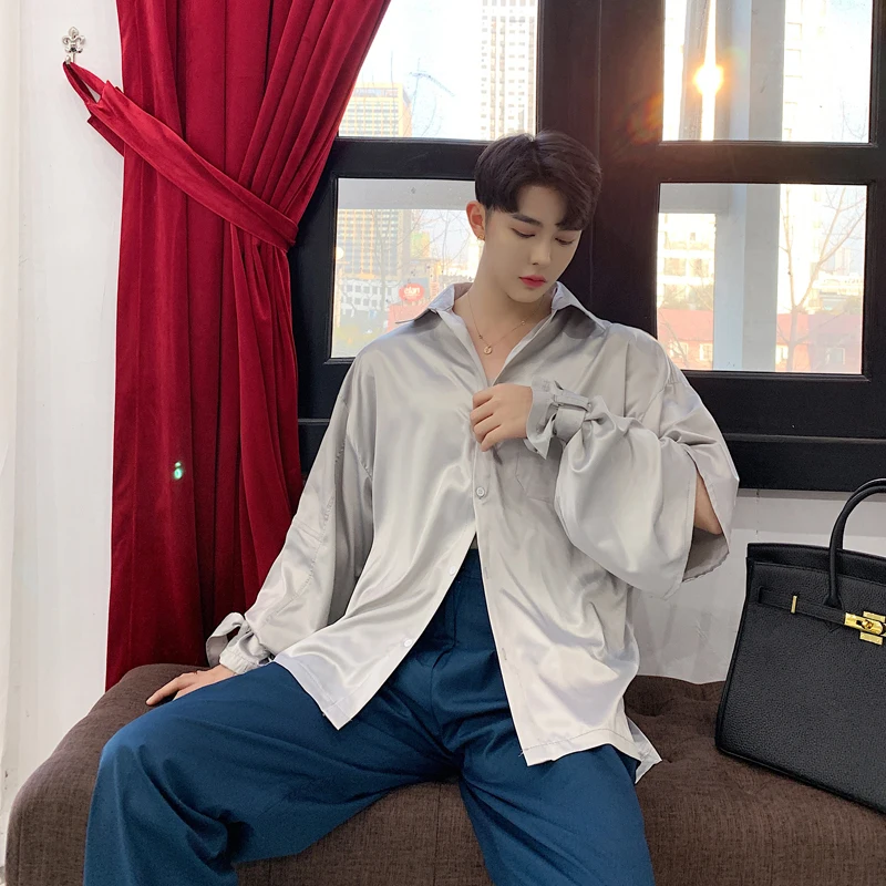 MIXCUBIC 2019 spring summer England style simple retro Unique Satin design shirts men casual loose big hole shirts M-XXL
MIXCUBIC 2019 spring summer England style simple retro Unique Satin design shirts men casual loose big hole shirts M-XXL