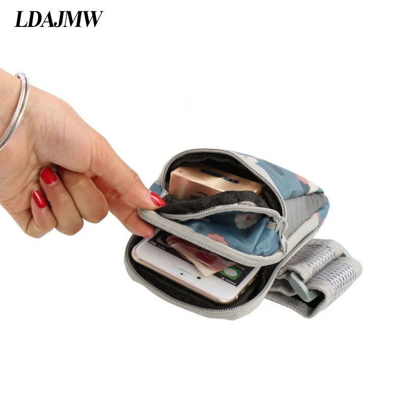 LDAJMW Hot High quality Outside Sport Mobile phone Armband Bag Wrist Bag Running Arms Package Handbags Coin Purse for Men Women
LDAJMW Hot High quality Outside Sport Mobile phone Armband Bag Wrist Bag Running Arms Package Handbags Coin Purse for Men Women