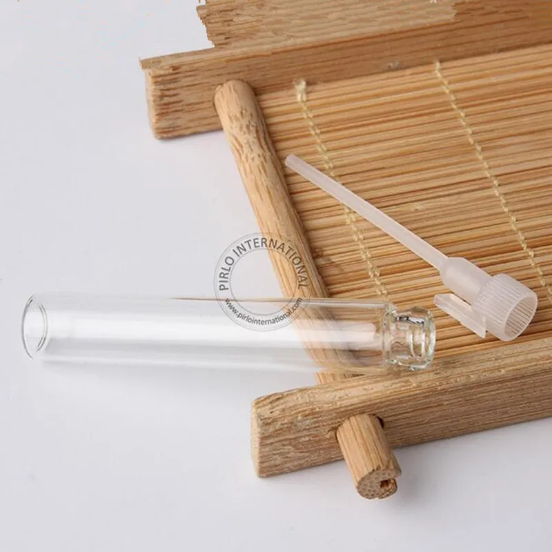 100PCS/LOT Empty 2ml Glass Perfume Bottle 1/15OZ Vial Small Sample Container 2g Cosmetic Jar Mini Refillable Pot Packaging 
100PCS/LOT Empty 2ml Glass Perfume Bottle 1/15OZ Vial Small Sample Container 2g Cosmetic Jar Mini Refillable Pot Packaging