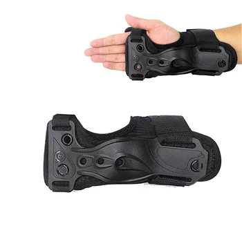 new 1 Pair Adjustable Snowboard Ski Protective Gear Glove Lengthened Wrist Roller Skating Palm Care Gauntlets Support Guard
new 1 Pair Adjustable Snowboard Ski Protective Gear Glove Lengthened Wrist Roller Skating Palm Care Gauntlets Support Guard