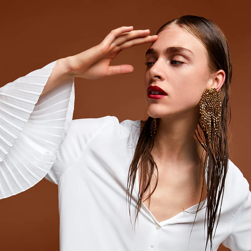 Dvacaman 2018 Za Drop Earrings Jewelry Earrings Gold Hanging Earrings Ornaments Large Crystal Tassel Statement Earrings Women
Dvacaman 2018 Za Drop Earrings Jewelry Earrings Gold Hanging Earrings Ornaments Large Crystal Tassel Statement Earrings Women