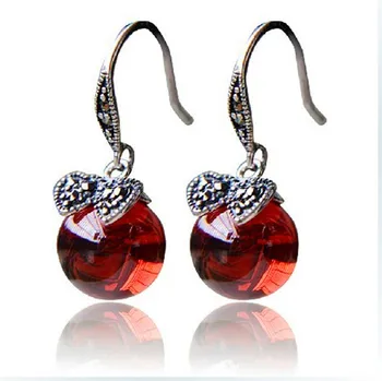 Thai silver jewelry factory wholesale Earrings bow Garnet Earrings 925 silver retro fashion Black Onyx Earrings 
Thai silver jewelry factory wholesale Earrings bow Garnet Earrings 925 silver retro fashion Black Onyx Earrings