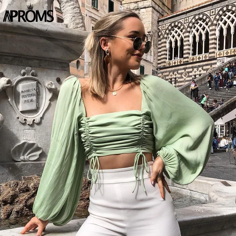 Aproms Vintage Square Neck Lantern Sleeve Blouse Shirt Women Ruched Pleated Short Blouses Streetwear Elastic Crop Top 2019
Aproms Vintage Square Neck Lantern Sleeve Blouse Shirt Women Ruched Pleated Short Blouses Streetwear Elastic Crop Top 2019
