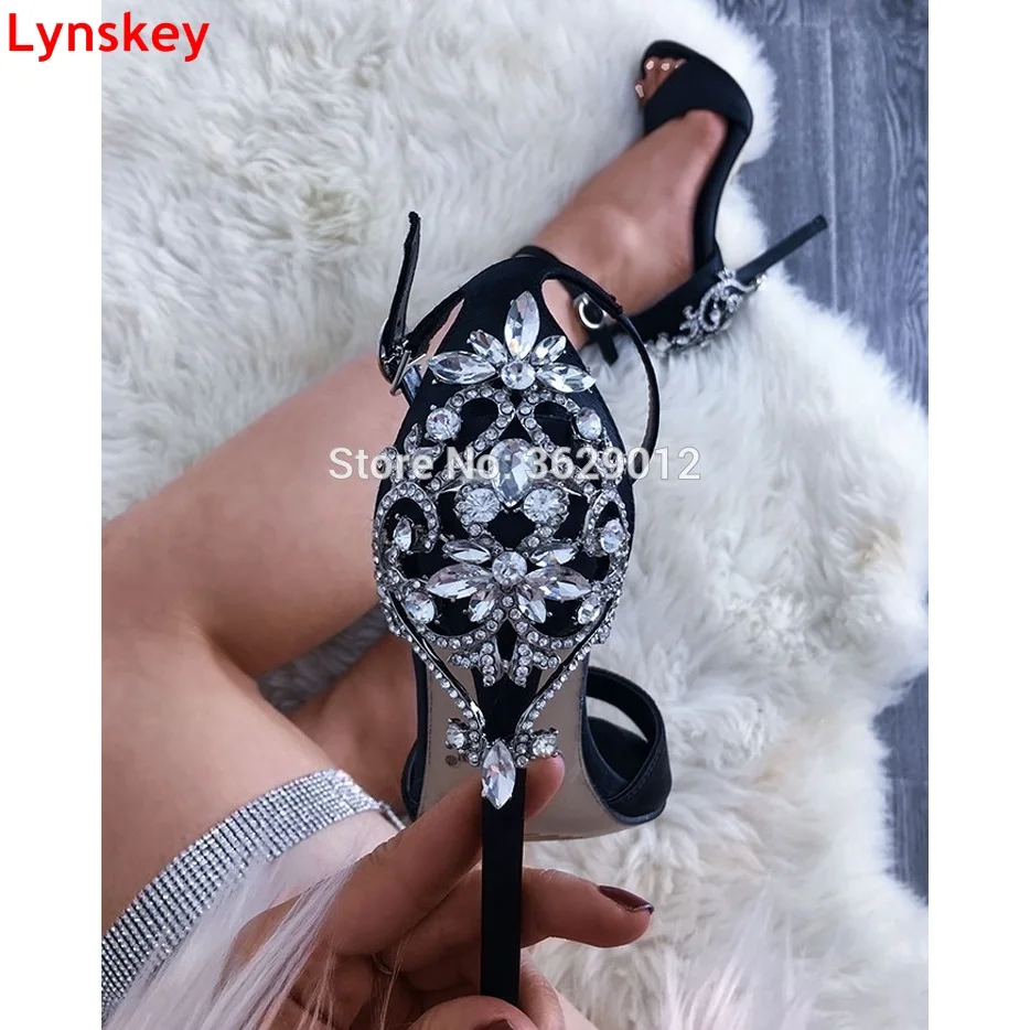 Lynskey Summer Shoes Crystal Flower Thin High Heel Sandals Sexy Party Stiletto Rhinestone Ankle Strap Sandals Wedding Shoes
Lynskey Summer Shoes Crystal Flower Thin High Heel Sandals Sexy Party Stiletto Rhinestone Ankle Strap Sandals Wedding Shoes