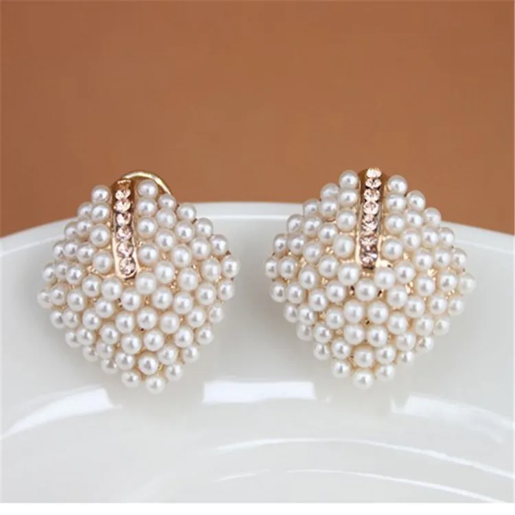 New Korean Fashion Jewelry Freshwater Pearls Stud Earrings for Women Romantic Earrings Gifts For Women Lady Girls Wholesale
New Korean Fashion Jewelry Freshwater Pearls Stud Earrings for Women Romantic Earrings Gifts For Women Lady Girls Wholesale