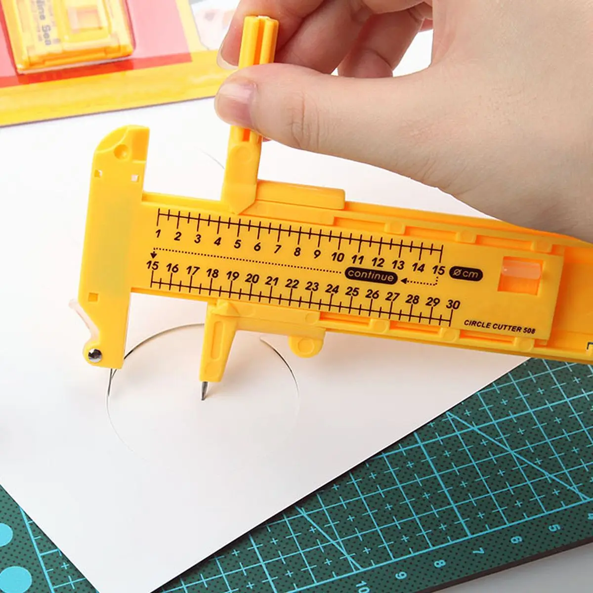 Circle Cutter Compass Circles Cutter Utility Cutter Photo Paper Cutter DIY Circular Tool Tangential Device
Circle Cutter Compass Circles Cutter Utility Cutter Photo Paper Cutter DIY Circular Tool Tangential Device