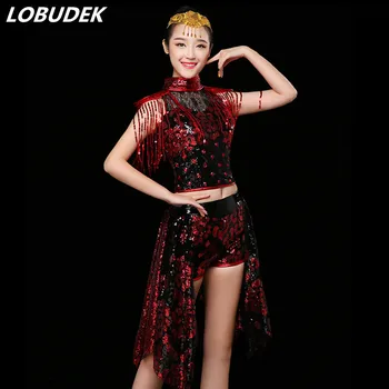 (top+shorts) Wine red tassels Shining sequins jazz costumes Adult female Modern dancing performance clothing Groups show Costume
(top+shorts) Wine red tassels Shining sequins jazz costumes Adult female Modern dancing performance clothing Groups show Costume