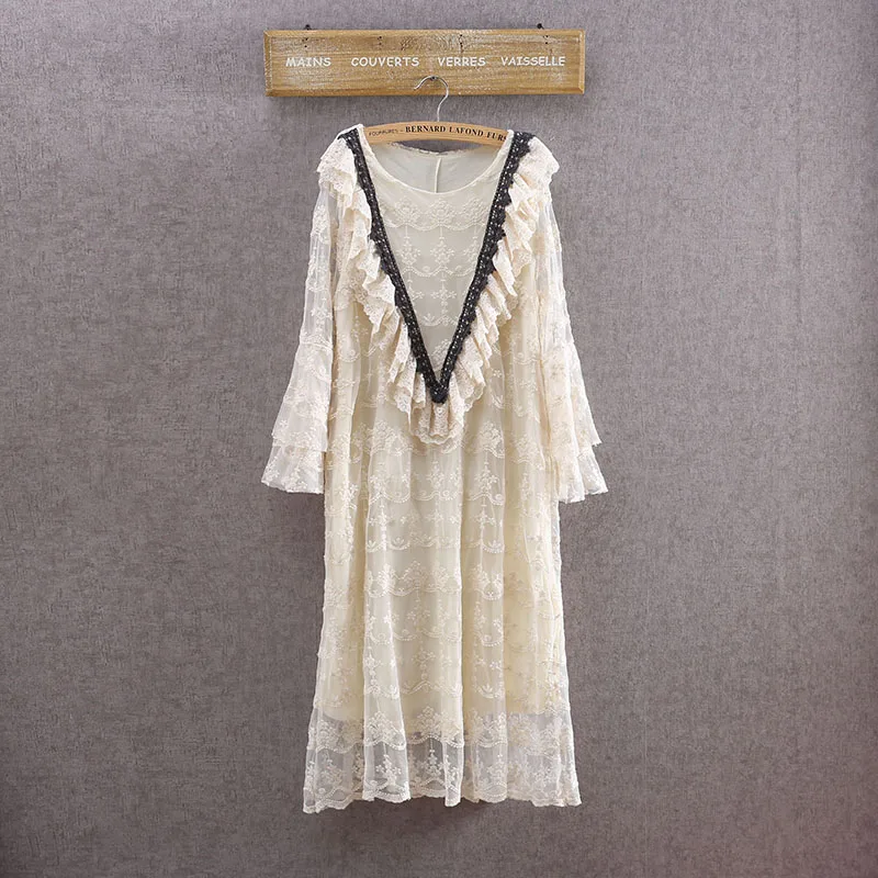 Mori Girl Bohemian Hippie Boho Lolita White Lace Ruffle Flare Crochet Ethnic Embroidery Vintage Long Sleeve Women Spring Dress
Mori Girl Bohemian Hippie Boho Lolita White Lace Ruffle Flare Crochet Ethnic Embroidery Vintage Long Sleeve Women Spring Dress