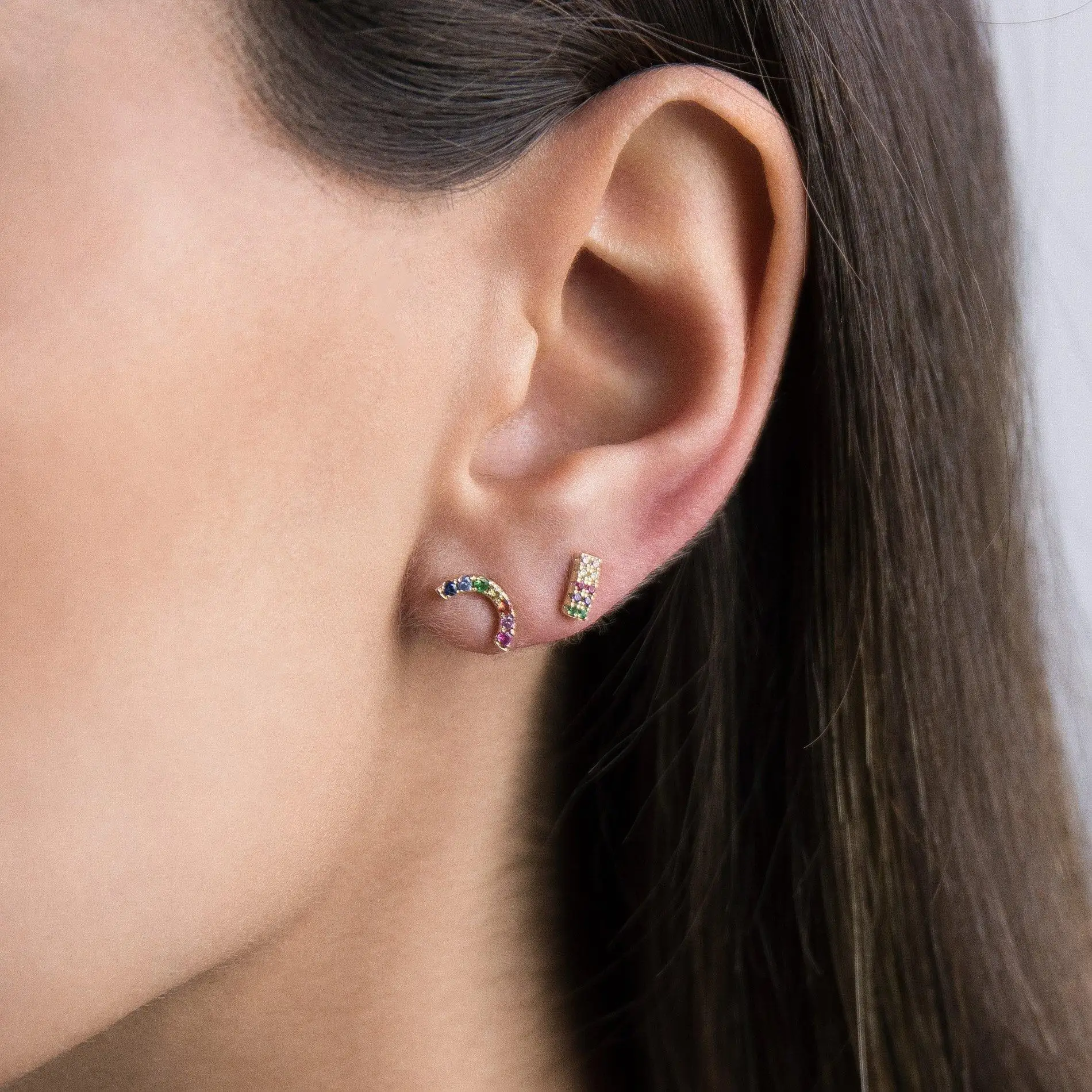 2019 Top Fashion Earings Brincos Color New Arrive Tiny Mini Cute Half Circle Rainbow Multi Cz Anti Allergy 925 Sterling Earring
2019 Top Fashion Earings Brincos Color New Arrive Tiny Mini Cute Half Circle Rainbow Multi Cz Anti Allergy 925 Sterling Earring