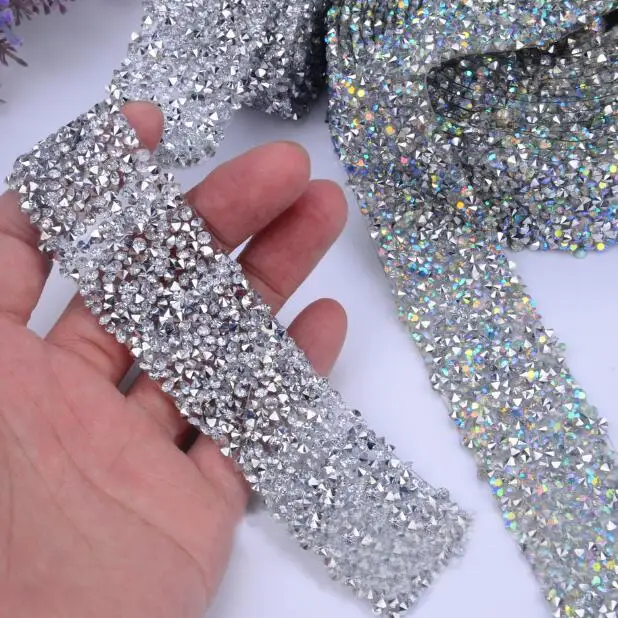 2yards Gold/ Silver/ Colored Rhinestones Beaded Lace Trim For Sewing Dresses Belt Paillette Lace Beaded Appliques Accessories
2yards Gold/ Silver/ Colored Rhinestones Beaded Lace Trim For Sewing Dresses Belt Paillette Lace Beaded Appliques Accessories