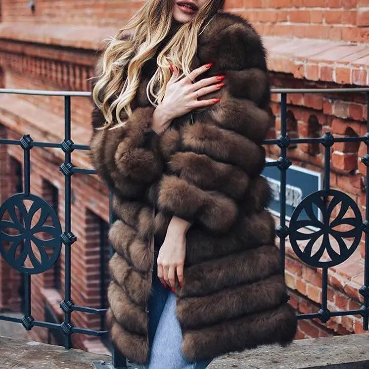 Customize Color Horizontal Design Fluffy Real Fox Fur Coat Detachable Sleeve Thicken Women's Coats Super Elegant Luxury Fur Coat
Customize Color Horizontal Design Fluffy Real Fox Fur Coat Detachable Sleeve Thicken Women's Coats Super Elegant Luxury Fur Coat
