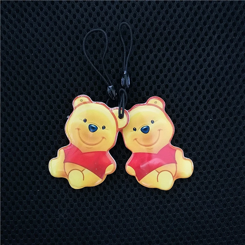 1Pcs/lot UID Changeable S50 13.5MHZ Chinese Magic 1K Rewritable Blank Card NFC Cartoon Keyfob Token Badge Trinket Keychain Keys
1Pcs/lot UID Changeable S50 13.5MHZ Chinese Magic 1K Rewritable Blank Card NFC Cartoon Keyfob Token Badge Trinket Keychain Keys