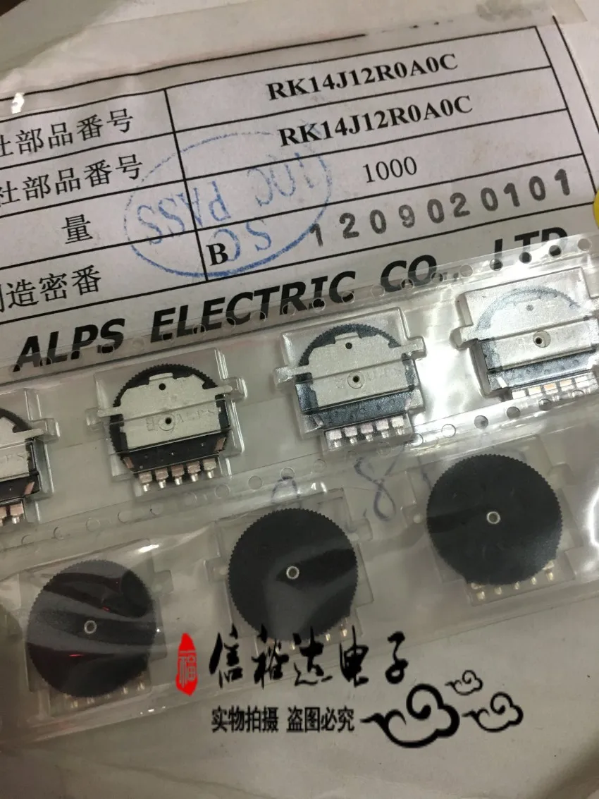 Original new 100% Japan import RK14J12R0A0C dial potentiometer 10K round rotary potentiometer diameter 15mm SWITCH
Original new 100% Japan import RK14J12R0A0C dial potentiometer 10K round rotary potentiometer diameter 15mm SWITCH