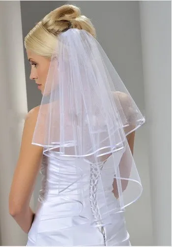 wuzhiyi 2017 In Stock Hot Sale Handmade White 2 tiered New Arrival Fast Delivery Ribbon Edge Wedding Bridal Veil With Comb A698
wuzhiyi 2017 In Stock Hot Sale Handmade White 2 tiered New Arrival Fast Delivery Ribbon Edge Wedding Bridal Veil With Comb A698