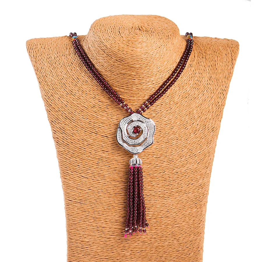 3mm Genuine Wine Red Gemstone Flower Shape Pendant Women Long Chain Natural Garnet Necklace
3mm Genuine Wine Red Gemstone Flower Shape Pendant Women Long Chain Natural Garnet Necklace
