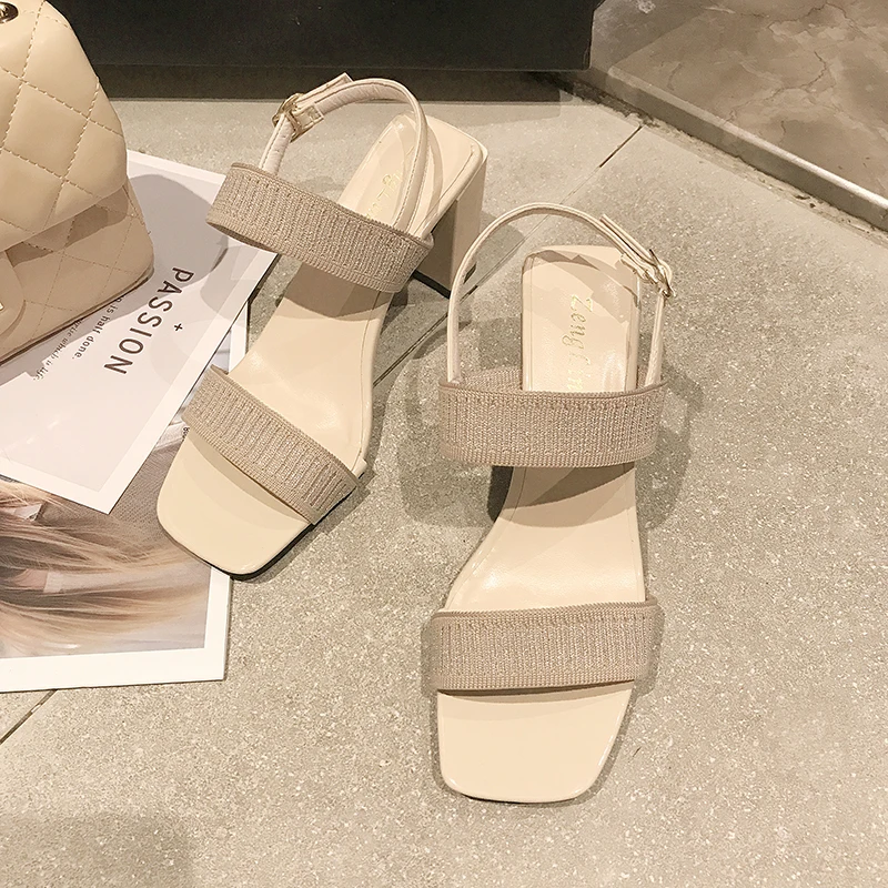 High Heels Sandals Women Summer Women Shoes 2019 New Open Toes Sandals Classics Strap Sandals Ladies Elegant Square Heels Sandal
High Heels Sandals Women Summer Women Shoes 2019 New Open Toes Sandals Classics Strap Sandals Ladies Elegant Square Heels Sandal