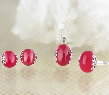 Silver Genuine red corundum elliptic earring Ms. hypoallergenic fashion earring sterling silver earrings wholesale
Silver Genuine red corundum elliptic earring Ms. hypoallergenic fashion earring sterling silver earrings wholesale