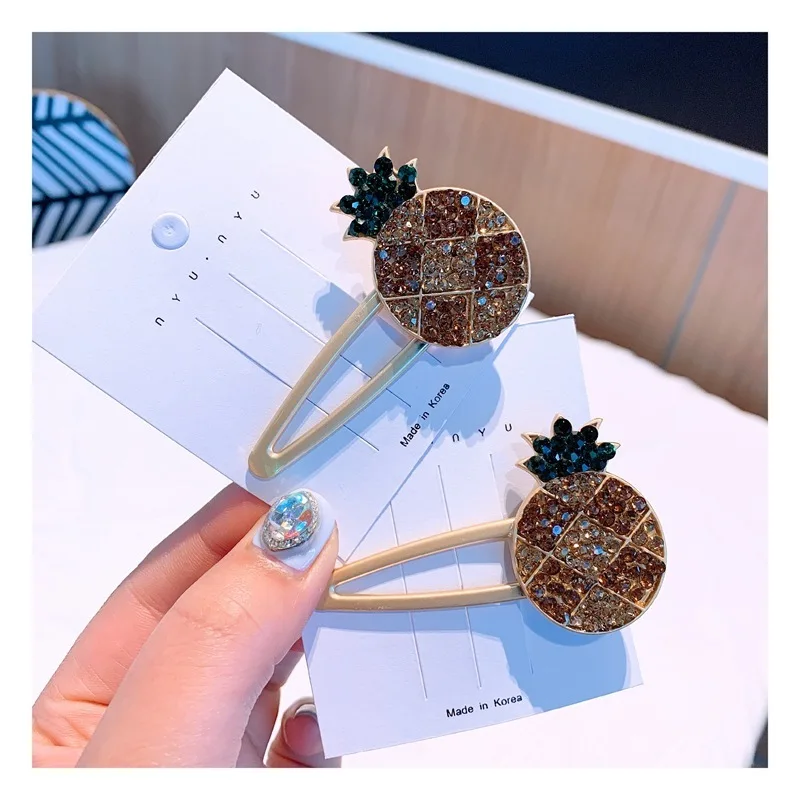 New 2019 Czech drilling and tropical fruits pineapple Bling crystal duck mouth edge clip to act the role ofing is tasted
New 2019 Czech drilling and tropical fruits pineapple Bling crystal duck mouth edge clip to act the role ofing is tasted