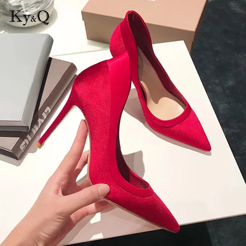 2018 New Fashion Women Shoes High Heel Velvet Pointed Toe D'Orsay Two-Piece Heel Stiletto Party Shoes Women 9cm 
2018 New Fashion Women Shoes High Heel Velvet Pointed Toe D'Orsay Two-Piece Heel Stiletto Party Shoes Women 9cm