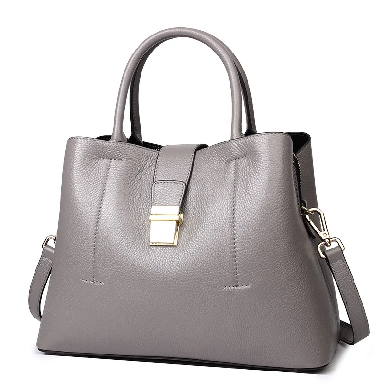 New Korean version of leather Bucket Handbag with large capacity single shoulder bag
New Korean version of leather Bucket Handbag with large capacity single shoulder bag