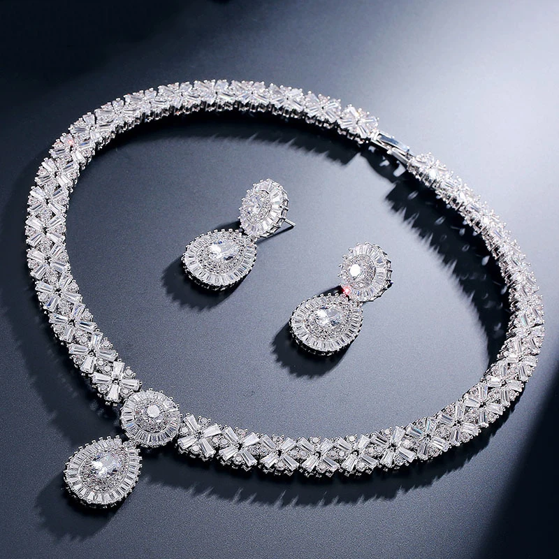 2019 new luxury princess 925 sterling silver dubai wedding for women lady anniversary gift jewelry bulk sell J5199
2019 new luxury princess 925 sterling silver dubai wedding for women lady anniversary gift jewelry bulk sell J5199