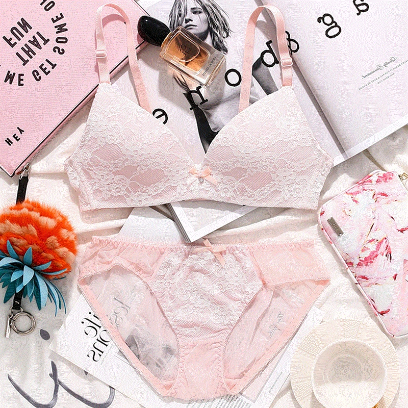 2017 new Sexy lace lingerie 3/4 cup dress underwear women bralette transparent panties seamless luxury thicken bra set
2017 new Sexy lace lingerie 3/4 cup dress underwear women bralette transparent panties seamless luxury thicken bra set