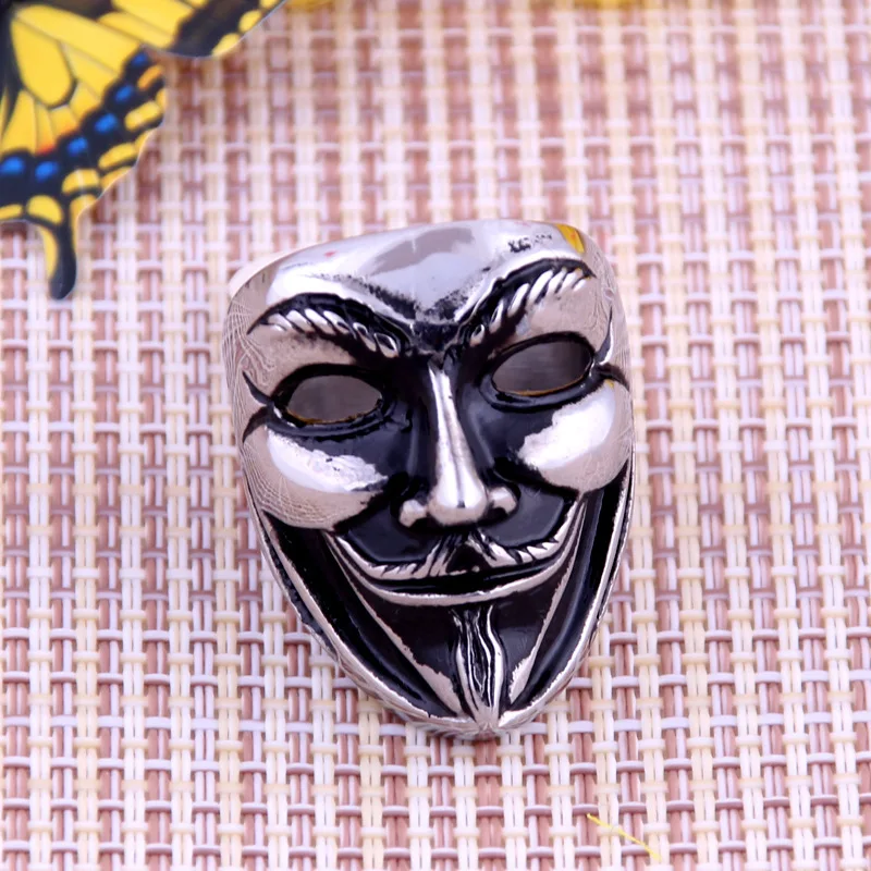 Joker Face Design Ring Stainless Steel Funny Clowns Man Punk Jewelry as Gift for Friend
Joker Face Design Ring Stainless Steel Funny Clowns Man Punk Jewelry as Gift for Friend