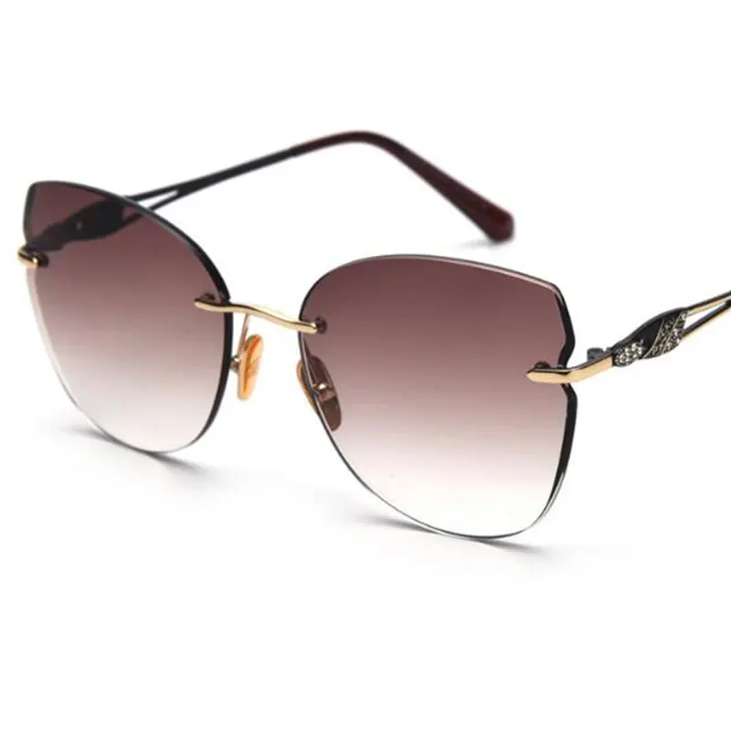 2019 Trendy Rimless Cat Eye Sunglasses Gradient Green Transparent Glasses Women's High Quality Brand Designer Sun Glasses Gafas
2019 Trendy Rimless Cat Eye Sunglasses Gradient Green Transparent Glasses Women's High Quality Brand Designer Sun Glasses Gafas