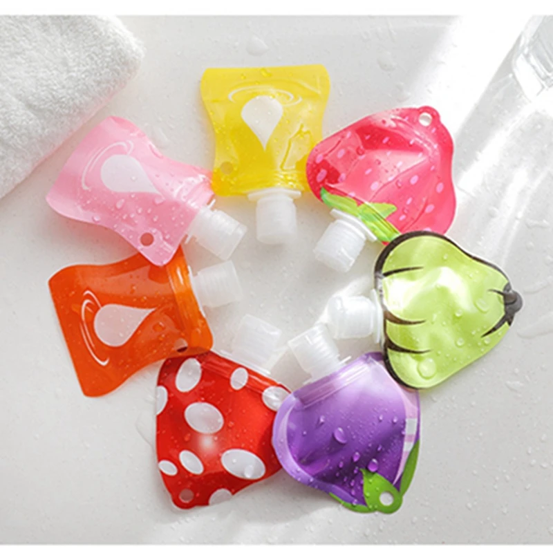 Cosmetic Dispenser Portable Silicone Lotion Bottle Hand Soap Bottles Travel Soft Packaging Shampoo Shower Gel Bottle 11*9 cm
Cosmetic Dispenser Portable Silicone Lotion Bottle Hand Soap Bottles Travel Soft Packaging Shampoo Shower Gel Bottle 11*9 cm