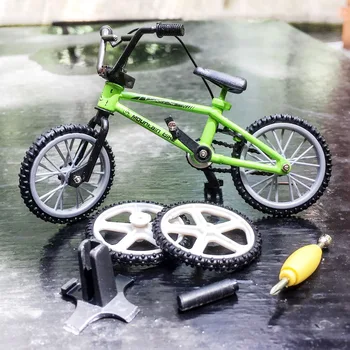 1/24 DIY Assembly Alloy Finger Bicycle Model Mini Simulation Bicycle Model Pendulum
1/24 DIY Assembly Alloy Finger Bicycle Model Mini Simulation Bicycle Model Pendulum