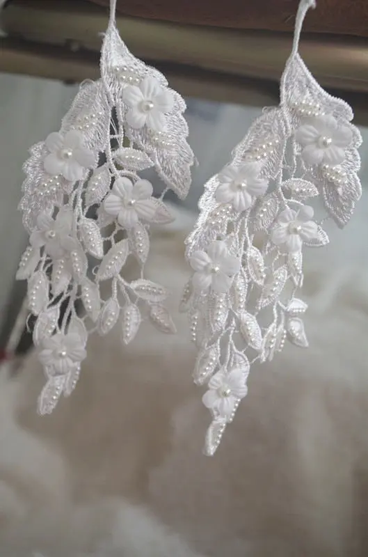 2pcs off white ace applique, 3D heavy bead leaf lace applique with 3D flowers, handmade lace applique, bridal appliques, bridal
2pcs off white ace applique, 3D heavy bead leaf lace applique with 3D flowers, handmade lace applique, bridal appliques, bridal