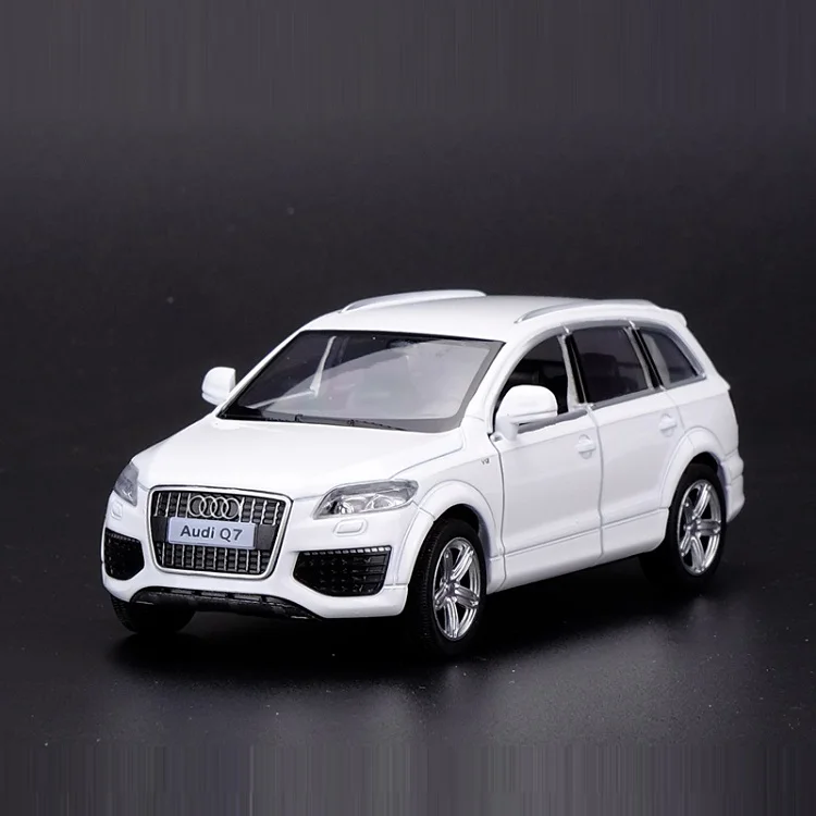 High Simulation Exquisite Diecasts & Toy Vehicles: RMZ city Car Styling Audi Q7 Luxury SUV 1:36 Alloy Diecast Car Model Toy Cars
High Simulation Exquisite Diecasts & Toy Vehicles: RMZ city Car Styling Audi Q7 Luxury SUV 1:36 Alloy Diecast Car Model Toy Cars