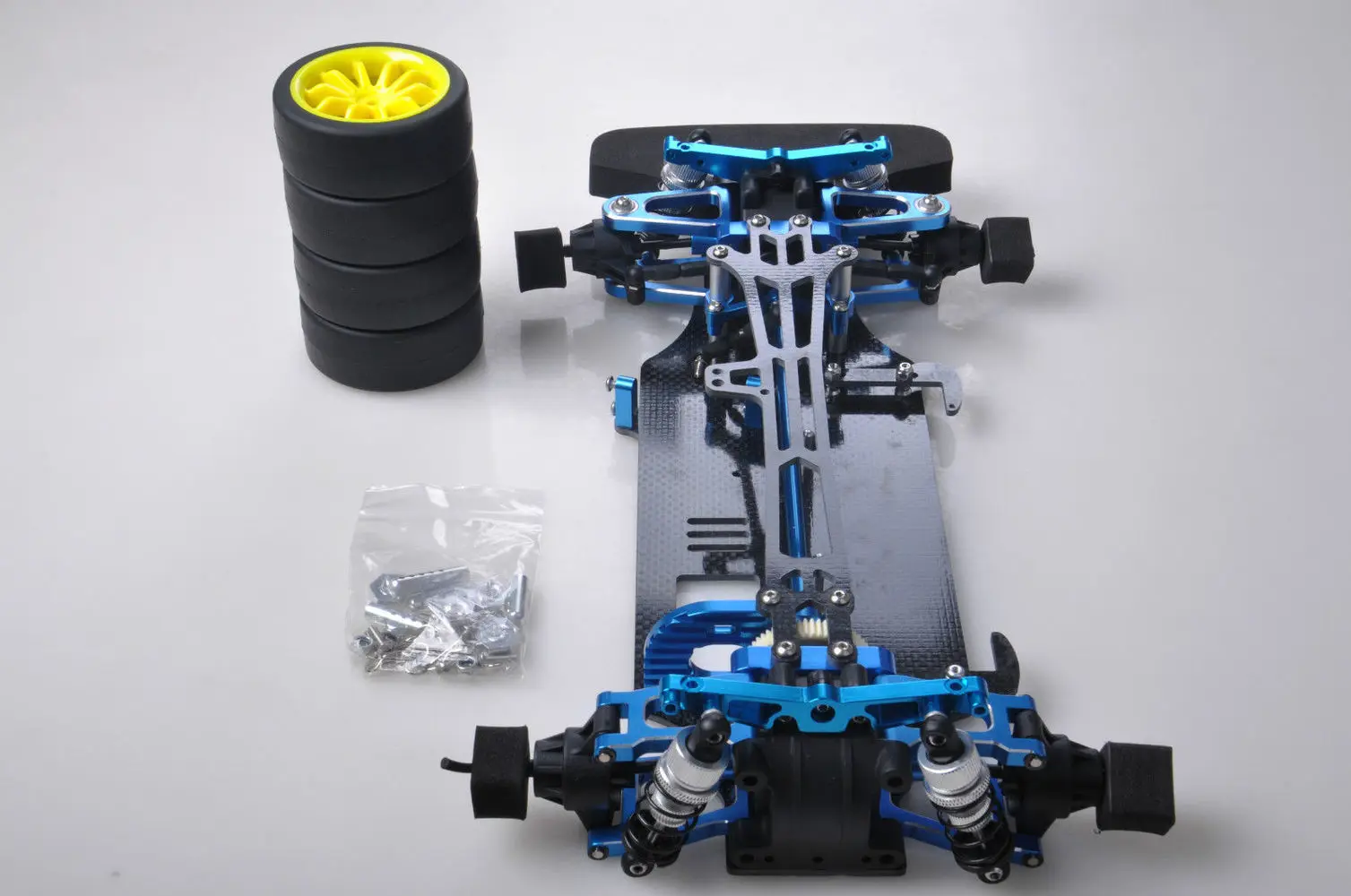 F-Cloud TAMIYA Tian Gong TT01/TGS 1/10 flat running frame carbon fiber chassis +CNC aluminum alloy parts
F-Cloud TAMIYA Tian Gong TT01/TGS 1/10 flat running frame carbon fiber chassis +CNC aluminum alloy parts