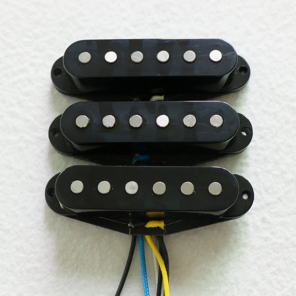 Vintage High output Alnico single ST guitar pickups with flatwork and cloth output wire
Vintage High output Alnico single ST guitar pickups with flatwork and cloth output wire