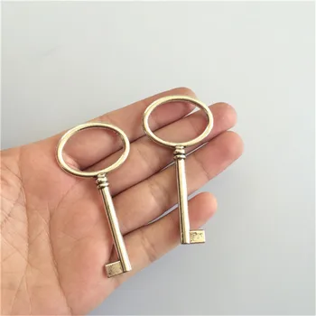 10pcs Size 63x37mm Antique Bronze Tibetan Silver Key Pendant Elliptical Charms Alloy Jewelry Finding Keys for Necklace T581
10pcs Size 63x37mm Antique Bronze Tibetan Silver Key Pendant Elliptical Charms Alloy Jewelry Finding Keys for Necklace T581