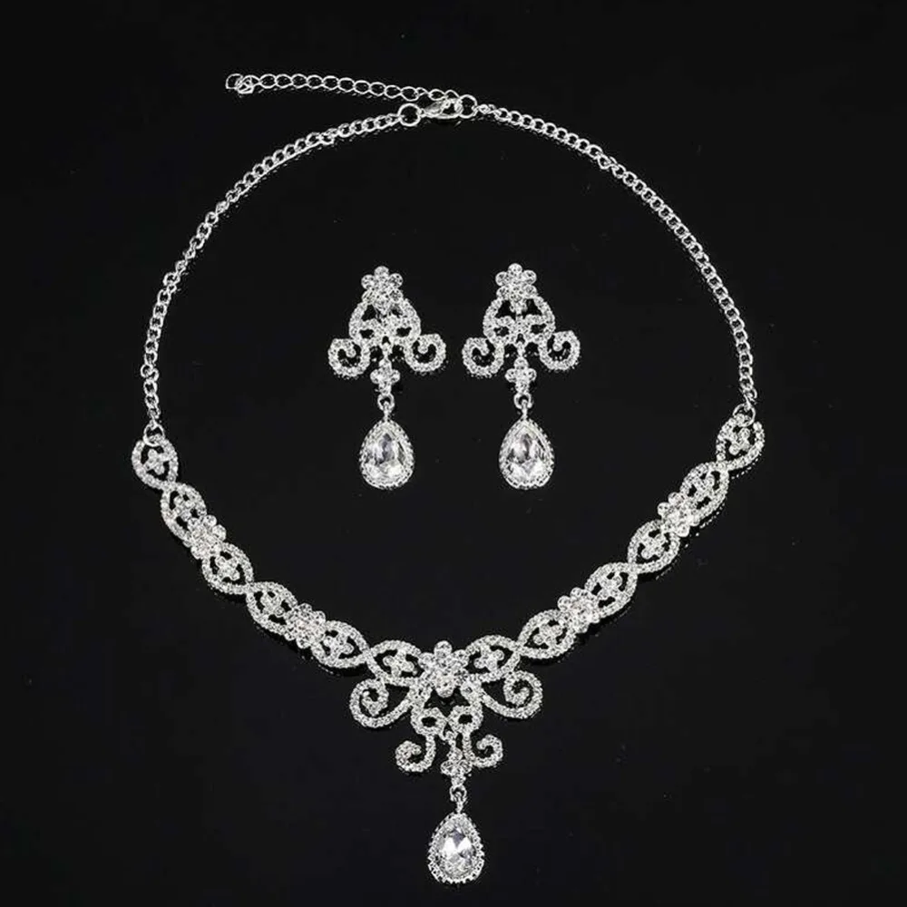 New Fashion Charm Prom Wedding Bridal Jewelry Crystal Rhinestone Necklace Earring Set Gift #273945
New Fashion Charm Prom Wedding Bridal Jewelry Crystal Rhinestone Necklace Earring Set Gift #273945