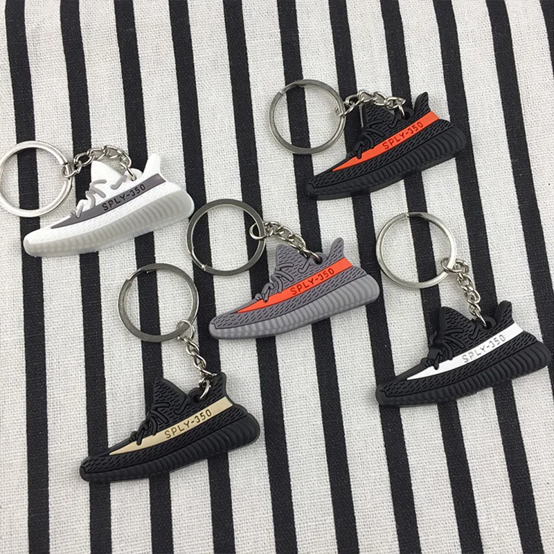 New Portable Basketball Fans High-grade Simulation Key Chain Rings Pvc Rubber Sport Shoes Shape Hammer Birthday Gift Keyrings
New Portable Basketball Fans High-grade Simulation Key Chain Rings Pvc Rubber Sport Shoes Shape Hammer Birthday Gift Keyrings